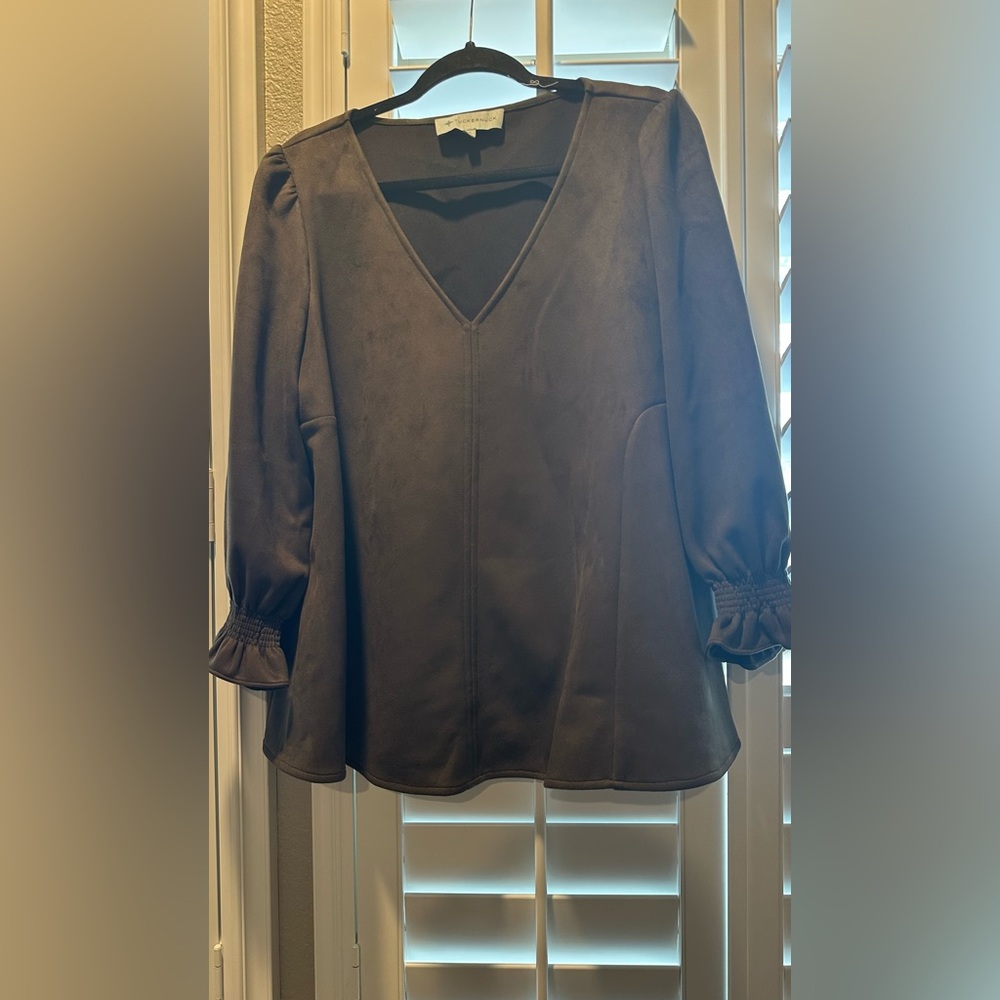 Pomander Place Black V-Neck Top